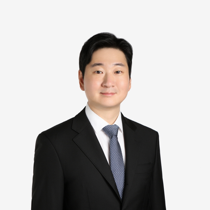정민강_수석전문위원.jpg